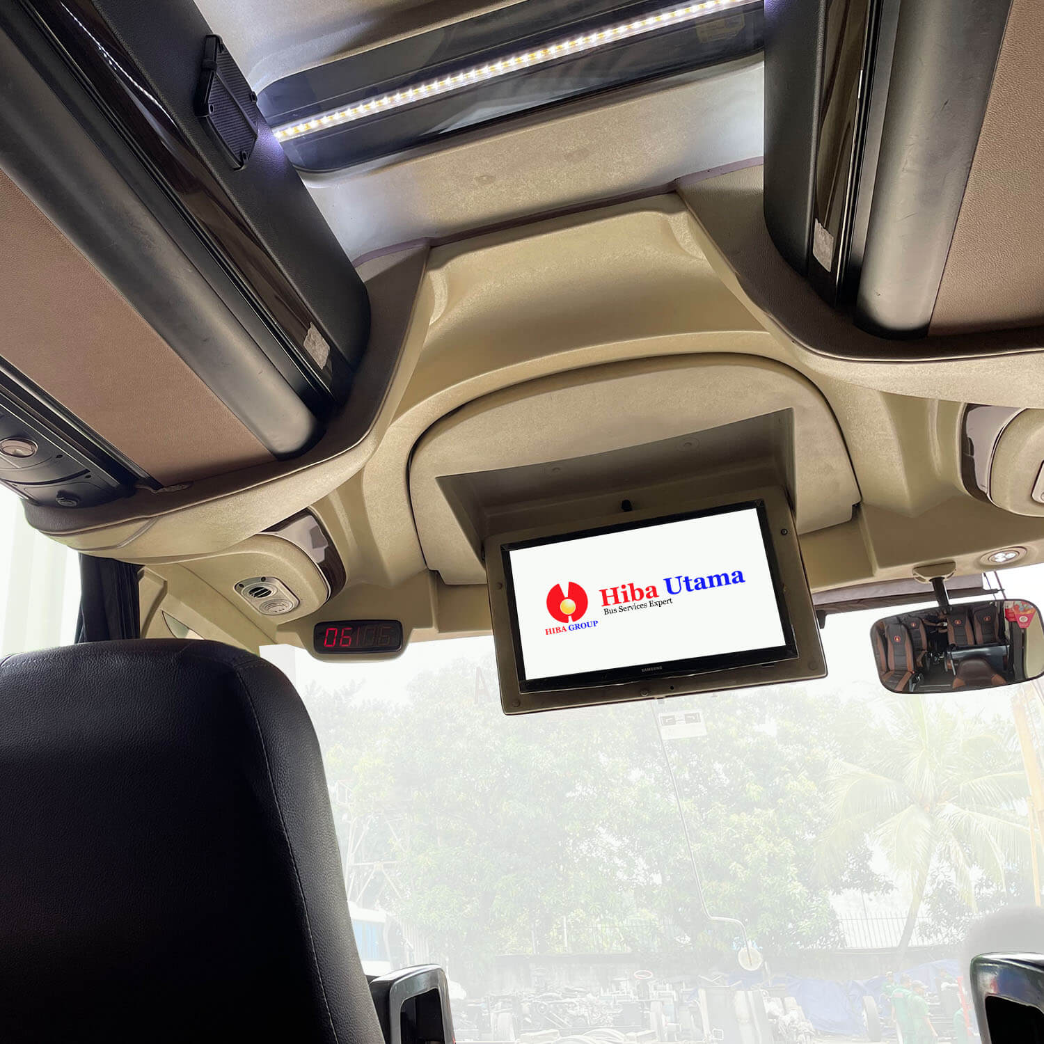 sewa bus pariwisata sewa bus antar jemput sewa bus karyawan rental bus charter bus carter bus